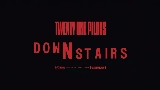 動画サムネイル Downstairs