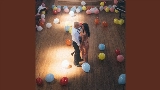 動画サムネイル Stranger (feat. Anthony Ramos)