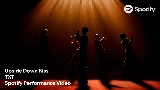 動画サムネイル Upside Down Kiss