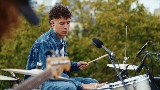 動画サムネイル La voisine